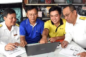 Người nộp thuế được công chức thuế hỗ trợ công tác chuyển đổi