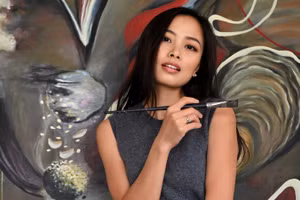 Cội nguồn - hành trình trở về với tâm hồn Việt của nữ họa sĩ Van Guillemin.