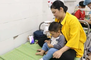 Sức khỏe cháu bé 11 tháng tuổi đã ổn định. (Ảnh: Bệnh viện cung cấp)