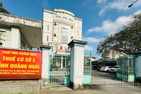 Thuế cơ sở 2 tỉnh Quảng Ngãi gửi văn bản tới nhiều xã, phường xin hỗ trợ kinh phí để chi trả cho cán bộ, công chức.