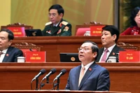 Đồng chí Lại Xuân Môn, Ủy viên Trung ương Đảng, Bí thư Đảng ủy, Phó Trưởng ban Thường trực Ban Tuyên giáo và Dân vận Trung ương, tham luận về vấn đề "Công tác chính trị, tư tưởng trong kỷ nguyên mới."