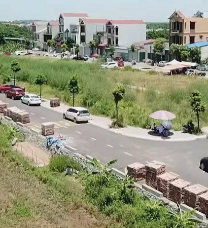 [Video] Bảo đảm tính hợp lý, ngăn chặn bỏ cọc khi đấu giá đất