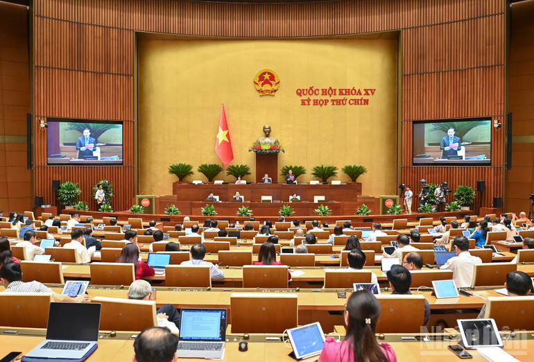 Quang cảnh phiên họp. (Ảnh: DUY LINH) ndo_br_bnd-6089.jpg