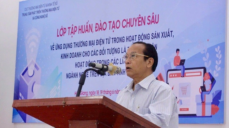 Ông Nguyễn Hữu Ái, Phó Giám đốc Sở Công thương Hậu Giang phát biểu. (Ảnh: BTC) 4dcf71ecc3b2.jpg