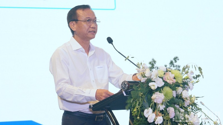 Ông Ngô Anh Tuấn, Giám đốc Học viện Chiến lược, bồi dưỡng cán bộ xây dựng phát biểu tại hội thảo. (Ảnh: TRUNG HƯNG) ndo_br_dsc02699-7179.jpg