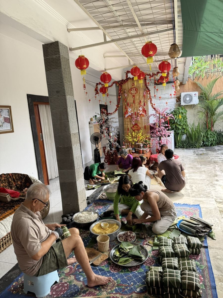 Không khí Tết ngập tràn ngôi nhà của một gia đình người Việt ở Bali.