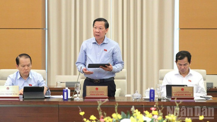 Chủ nhiệm Ủy ban Kinh tế và Tài chính Phan Văn Mãi. (Ảnh: DUY LINH) 85bdac5dfc50.jpg