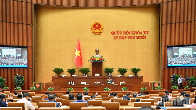 Άποψη της συνόδου της Εθνοσυνέλευσης. (Φωτογραφία: DUY LINH) ndo_br_img-1762507607766-1762511265194-9207.jpg