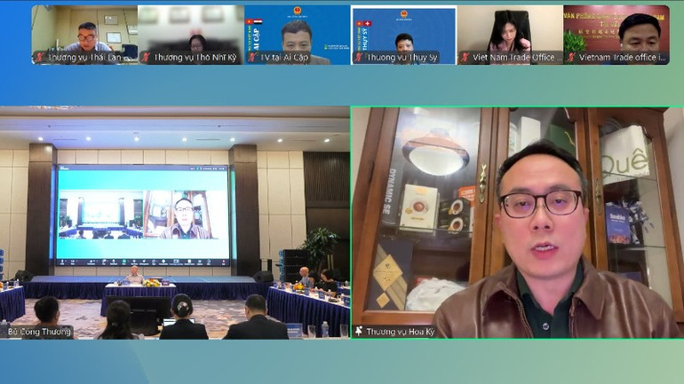 Tham tán Thương mại Việt Nam tại Hoa Kỳ Đỗ Ngọc Hưng phát biểu trực tuyến. screenshot-2025-10-29-104648-3-7997.jpg