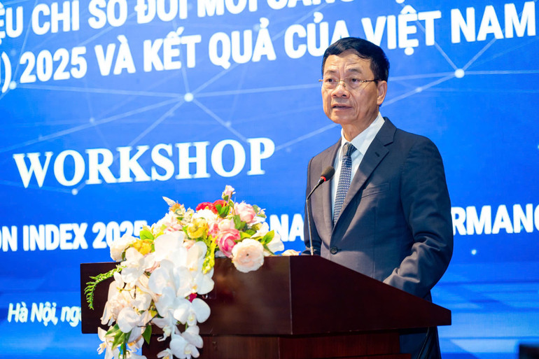 Bộ trưởng Khoa học và Công nghệ Nguyễn Mạnh Hùng phát biểu tại hội thảo. bt.jpg
