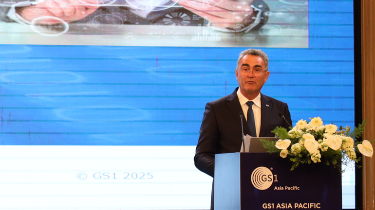 Ông Renaud de Barbuat, Chủ tịch kiêm Tổng Giám đốc Điều hành Tổ chức GS1 toàn cầu. picture-3-png.png