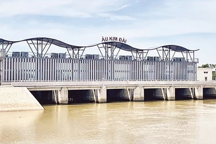 Âu Kim Đài là công trình thủy lợi được ví như “tấm van vàng” kiểm soát mặn và phục vụ tưới tiêu cho phía nam tỉnh Ninh Bình. (Ảnh: YẾN TRINH)