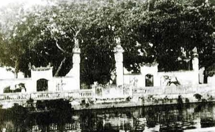 Làng Vạn Phúc, Hà Tây (nay là Hà Nội) - An toàn khu của Xứ ủy Bắc kỳ thời kỳ 1939-1945. (Ảnh tư liệu: Bảo tàng Lịch sử quốc gia).