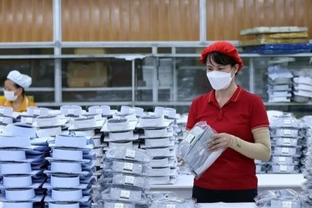 Sản phẩm may của Công ty may Thái An, Hải Phòng. (Ảnh: Tuấn Anh - TTXVN)