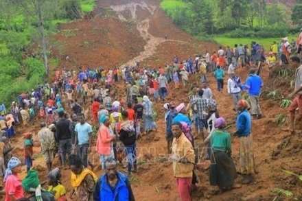 Hiện trường vụ lở đất tại Gofa, miền nam Ethiopia. (Ảnh tư liệu: THX/TTXVN)