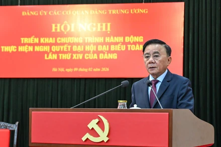 Đồng chí Trần Cẩm Tú, Ủy viên Bộ Chính trị, Thường trực Ban Bí thư, Bí thư Đảng ủy các cơ quan Đảng Trung ương phát biểu kết luận hội nghị. (Ảnh: DUY LINH)