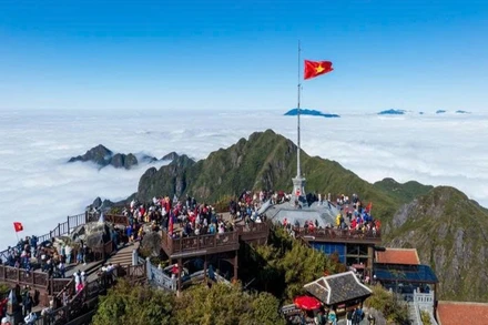 Đỉnh Fansipan, điểm nhấn của Khu du lịch quốc gia Sa Pa.