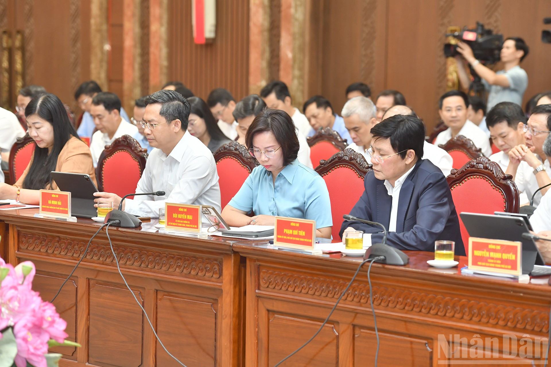 Các đại biểu tham dự buổi làm việc. ndo_br_a10-dsc-3518.jpg