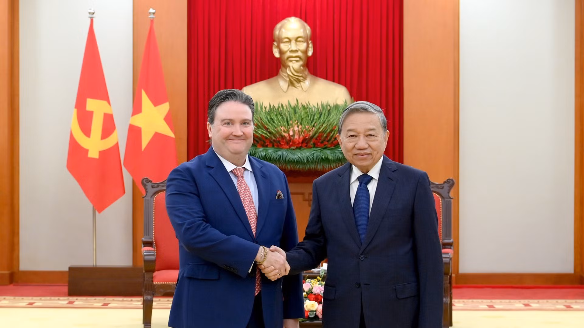 Tổng Bí thư Tô Lâm tiếp Đại sứ Hoa Kỳ tại Việt Nam Marc Knapper. (Ảnh: ĐĂNG KHOA)