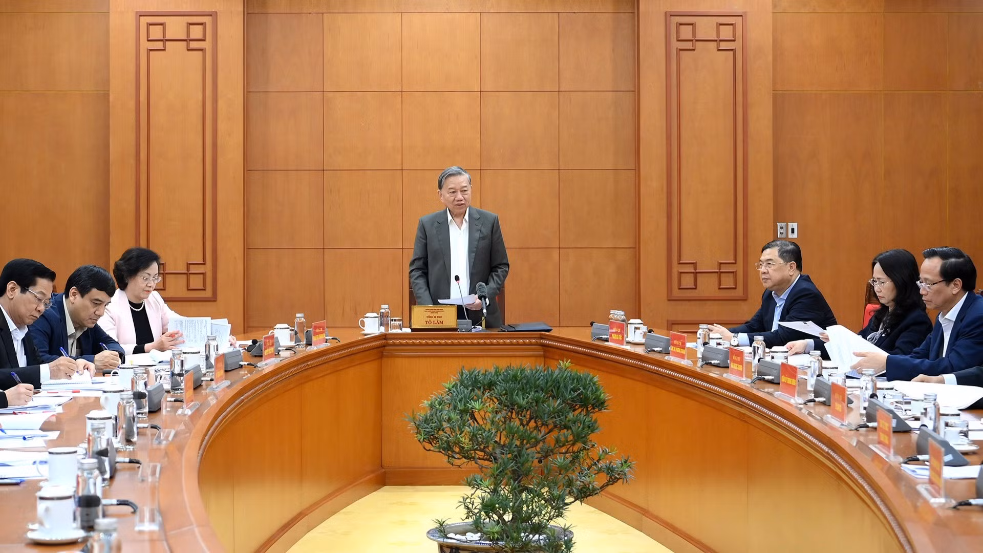 Tổng Bí thư Tô Lâm chủ trì làm việc về thực hiện chủ trương, chính sách đối với người có công với cách mạng.