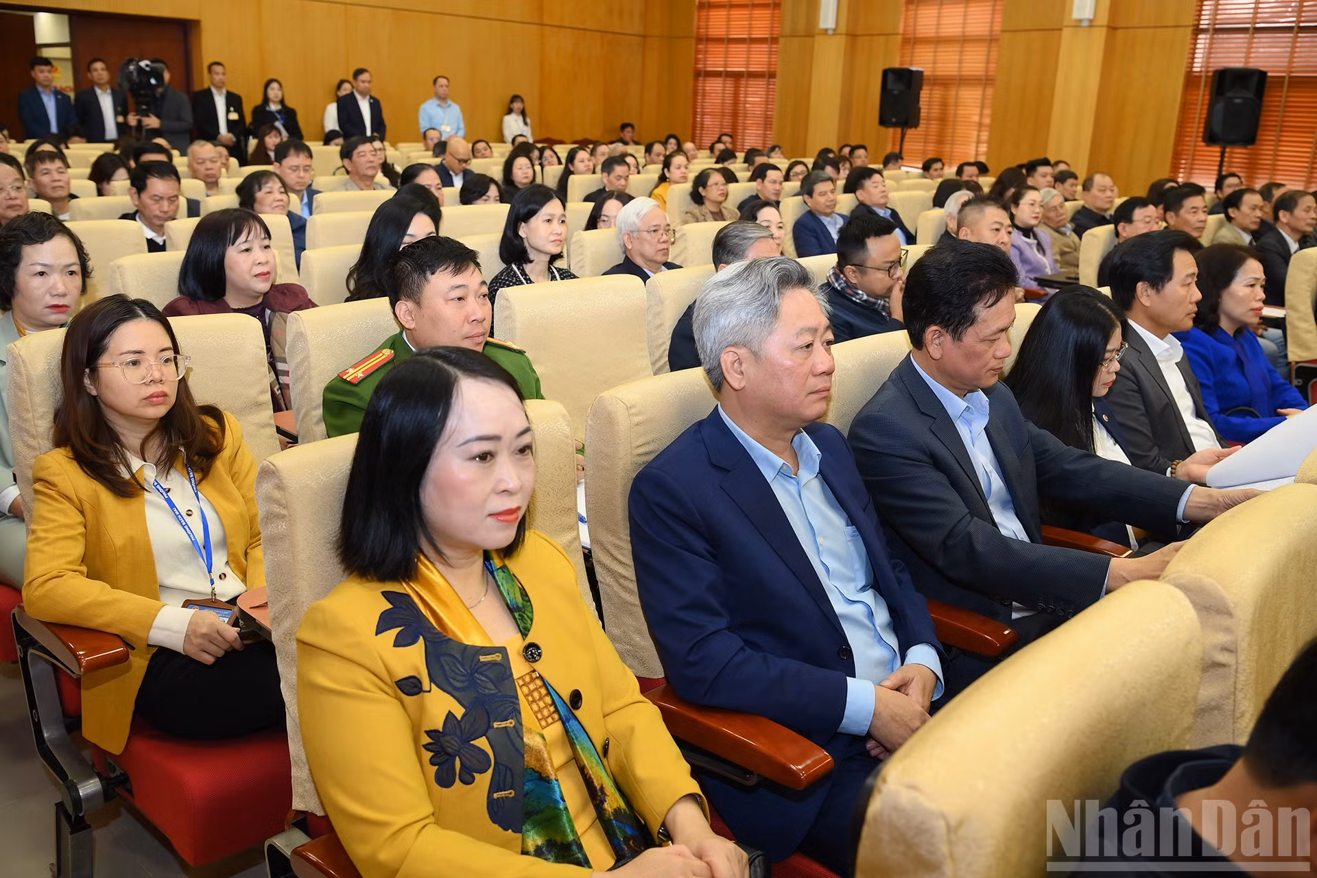 ndo_br_a8-bnd-1763.jpg