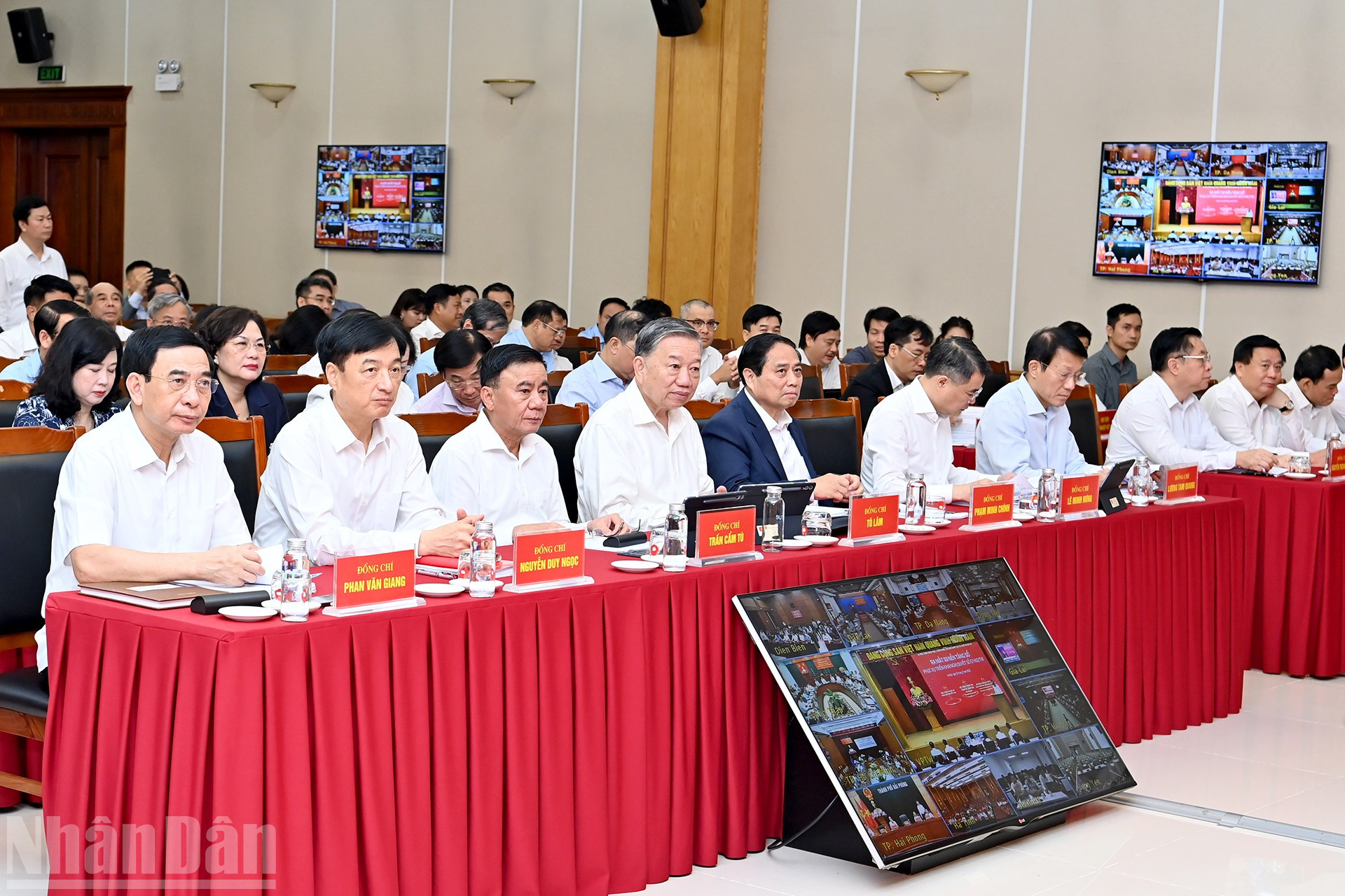 ndo_bl_a1-bnd-1145.jpg