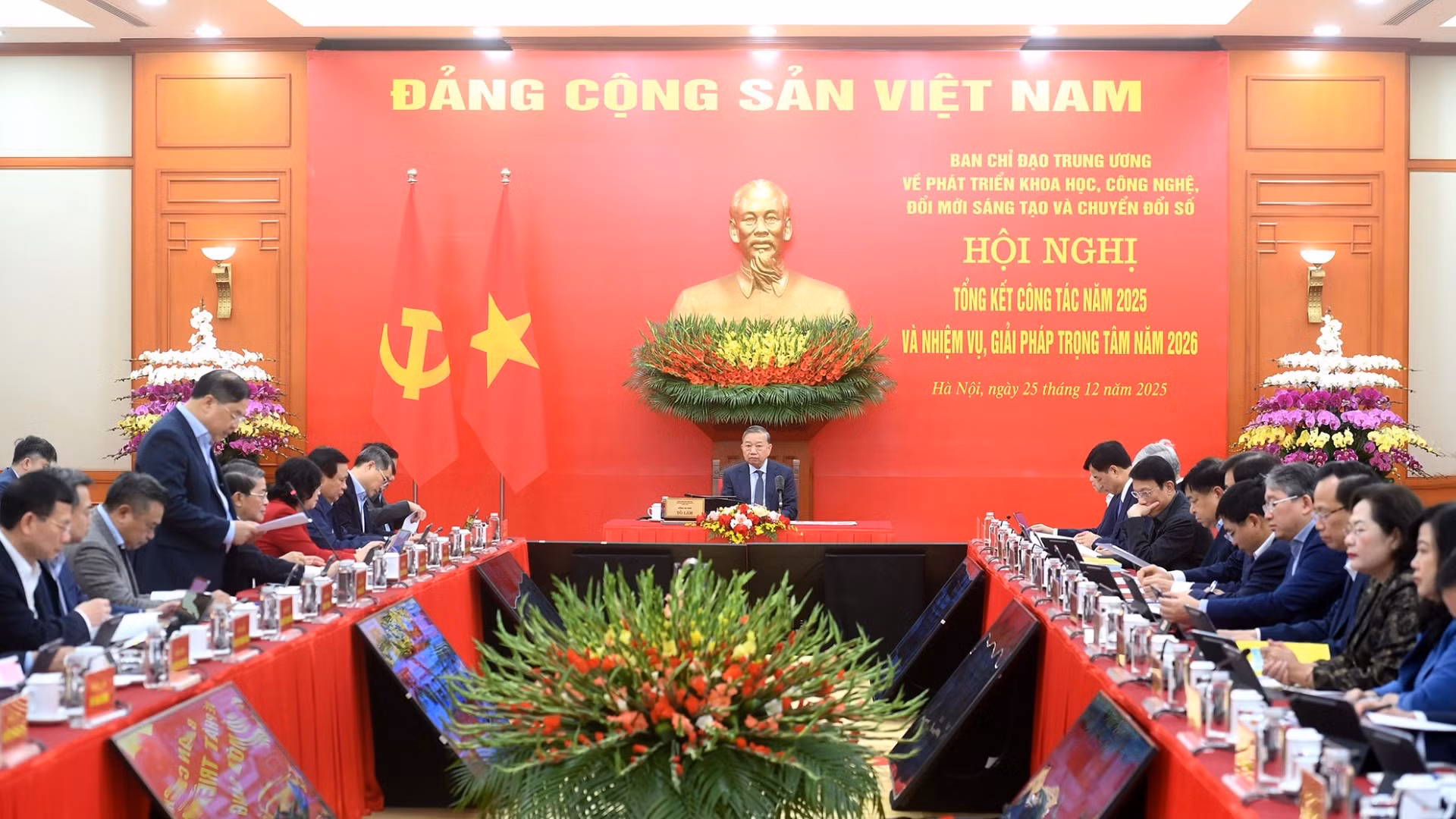 Tổng Bí thư Tô Lâm chủ trì Hội nghị tổng kết công tác năm 2025 của Ban Chỉ đạo Trung ương về phát triển khoa học, công nghệ, đổi mới sáng tạo và chuyển đổi số.
