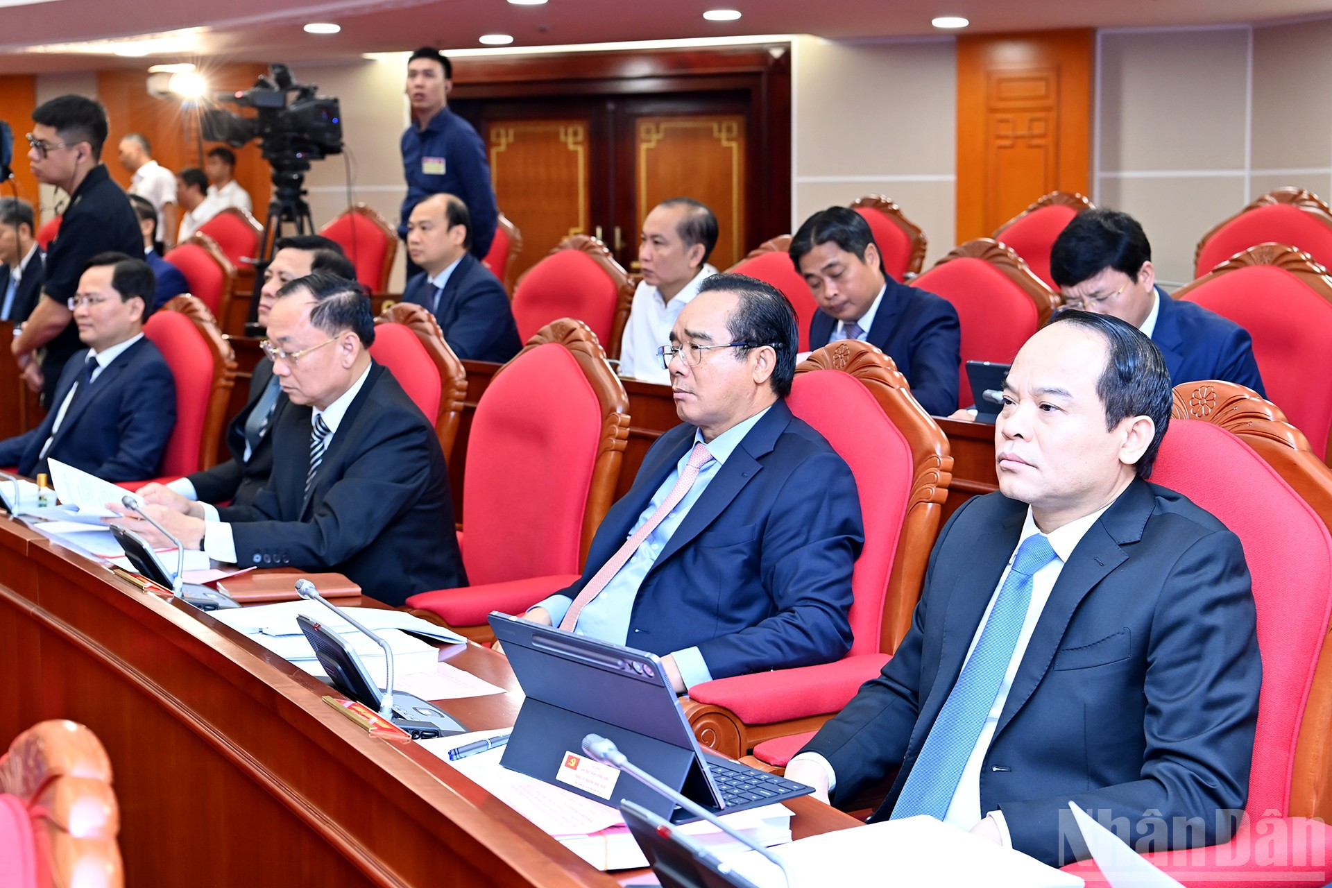 Các đại biểu tham dự khai mạc Hội nghị lần thứ 12 Ban Chấp hành Trung ương Đảng Cộng sản Việt Nam khóa XIII. ndo_br_a10-bnd-4443.jpg