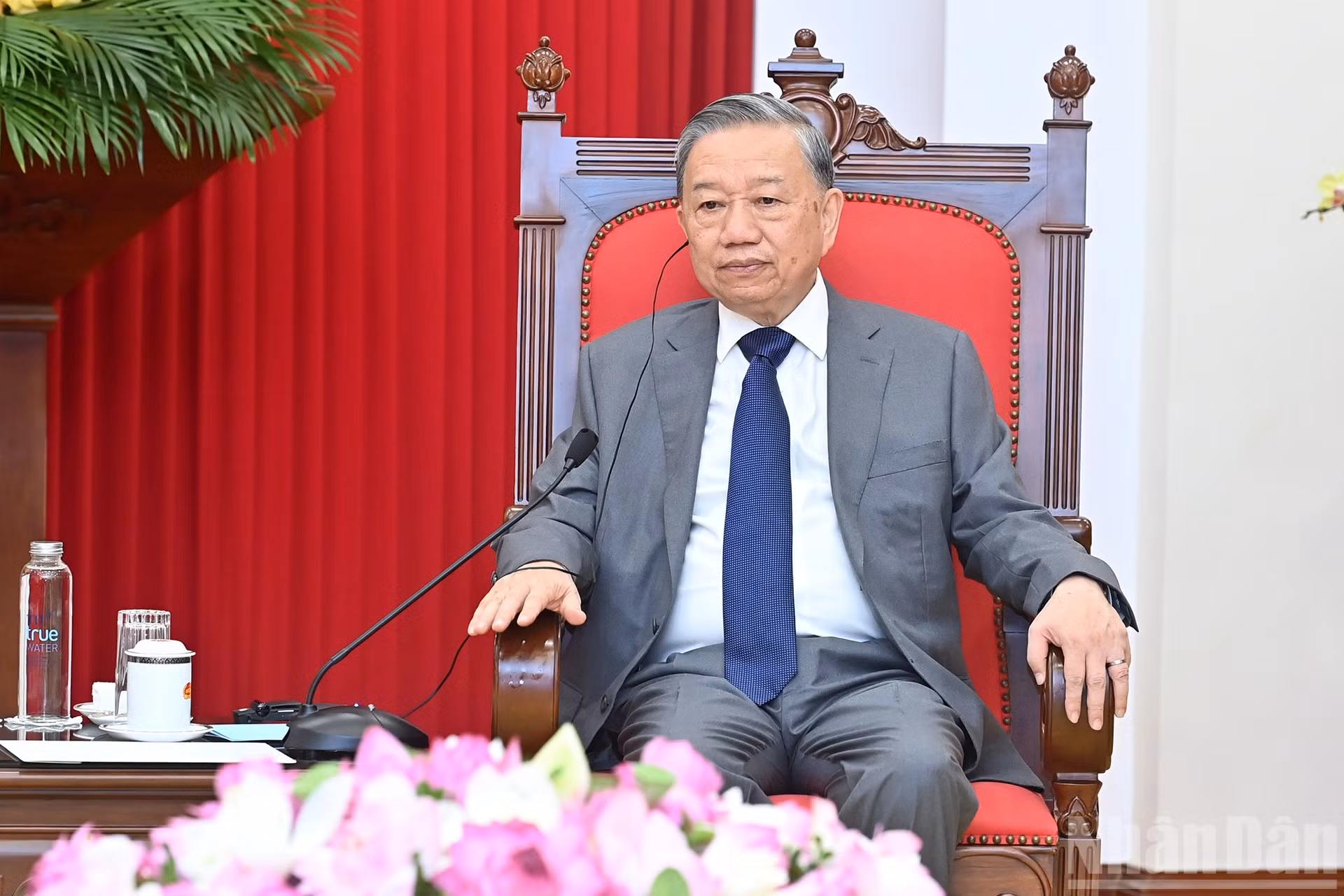 ndo_br_a4-bnd-6624.jpg