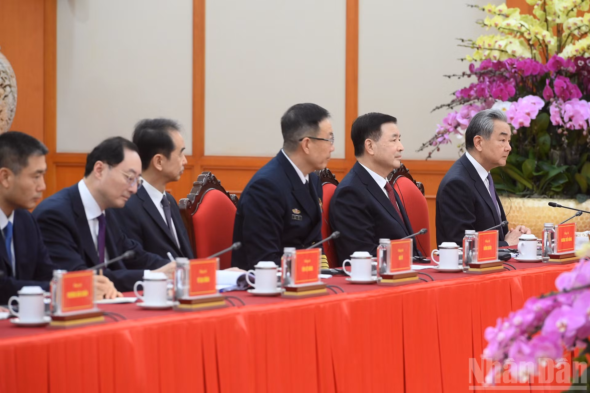 ndo_br_a10-bnd-0888.jpg