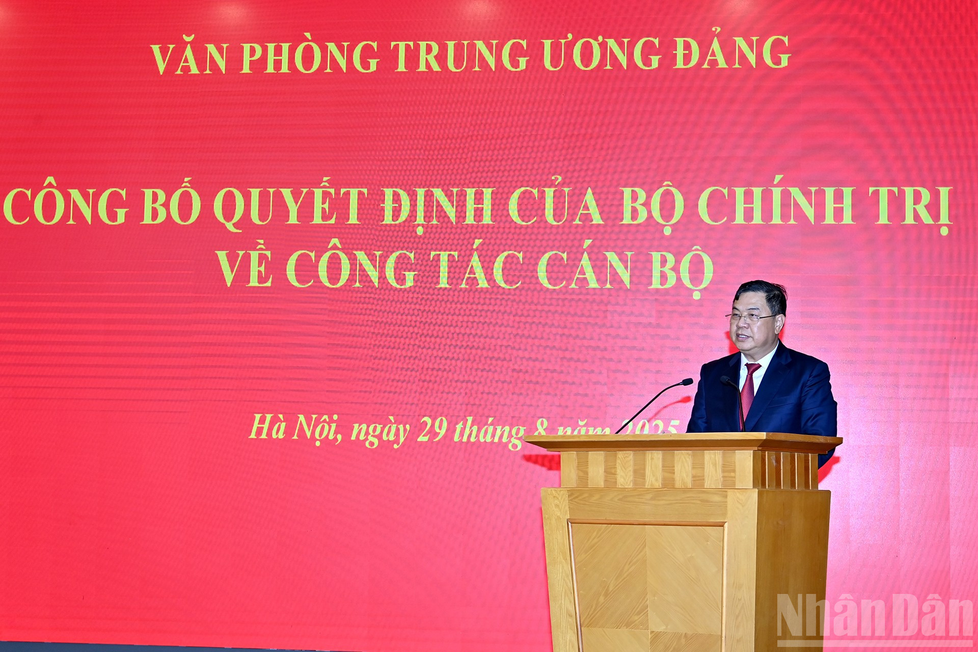 Chánh Văn phòng Trung ương Đảng Phạm Gia Túc phát biểu tại buổi lễ. ndo_br_a6-bnd-6354.jpg