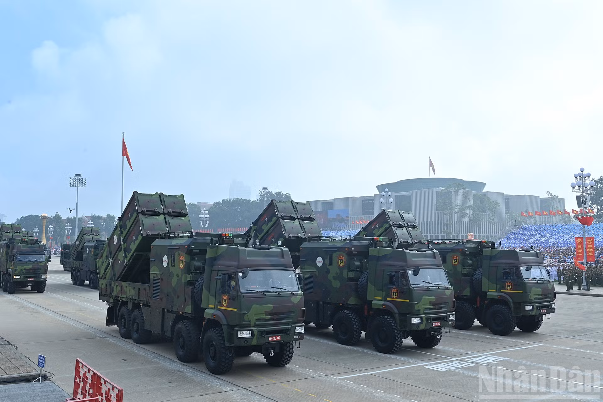 ndo_br_a12-bnd-1230.jpg