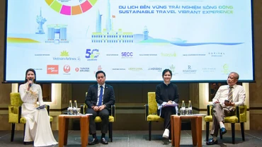 Các đại biểu cung cấp thông tin về sự kiện tại buổi họp báo (Ảnh ban tổ chức).