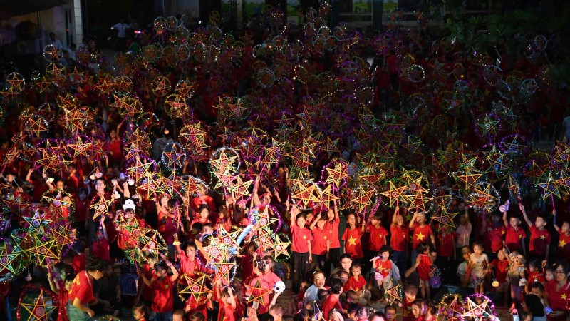 “Biên cương đêm hội trăng rằm” là hoạt động thường niên mang ý nghĩa nhân văn sâu sắc.