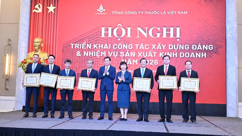 Các cá nhân, đơn vị thuộc Vinataba được nhận khen thưởng trong công tác xây dựng Đảng năm 2025.