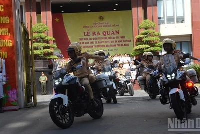 Công an thành phố Đà Nẵng ra quân đợt cao điểm sáng ngày 1/8.