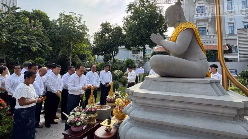 Bộ Thông tin Campuchia chủ trì các hoạt động ý nghĩa nhằm kỷ niệm Ngày Tự do báo chí thế giới lần thứ 33. (Ảnh: ĐINH TRƯỜNG)