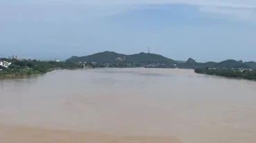 Thanh Hóa phát lệnh báo động cấp II trên sông Yên.