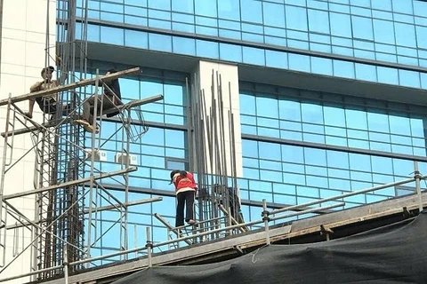 Các công trình xây dựng phải được cơ quan nhà nước có thẩm quyền kiểm tra công tác nghiệm thu trong quá trình thi công và khi hoàn thành. (Ảnh: MINH VÂN)