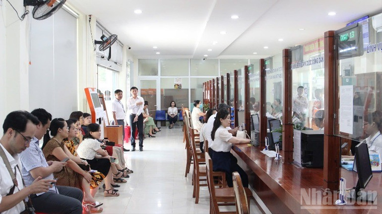 Vận hành thử nghiệm tại Trung tâm phục vụ hành chính công phường Ngũ Hành Sơn. ndo_br_b1e891bb-2992-4b2a-9b87-f00181a551b3-4257.jpg
