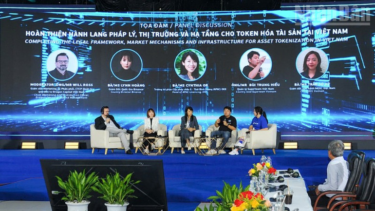 Am Vietnam Blockchain Day 2025 fanden 6 Diskussionen zur Blockchain-Technologie statt. ndo_tr_z6957596164557-831c1ab573c8b6c19581898f5865078e-9206.jpg