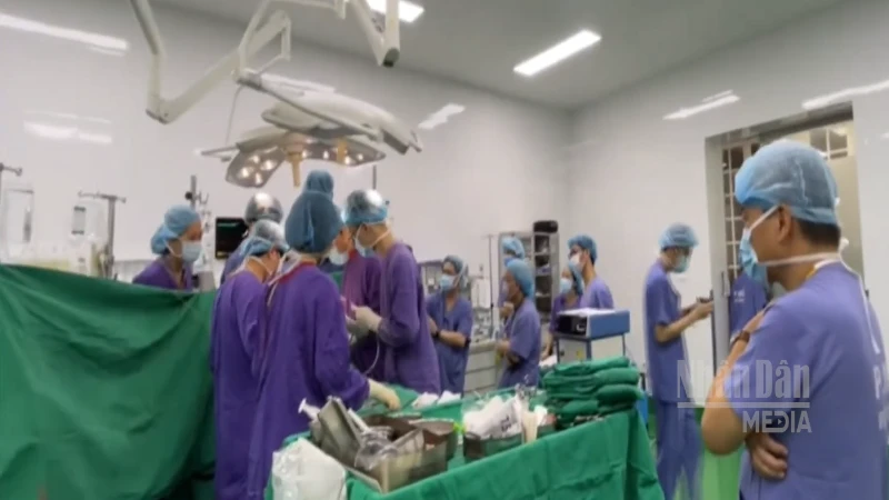 Gần 241.000 bệnh nhân đang điều trị tại các cơ sở y tế