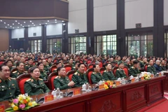 Các đại biểu dự buổi gặp mặt. 