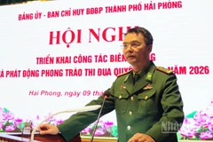 Đại tá Phạm Hồng Phong, Bí thư Đảng ủy, Chính ủy Bộ đội Biên phòng thành phố Hải Phòng quán triệt đợt sinh hoạt chính trị đầu năm tại hội nghị.