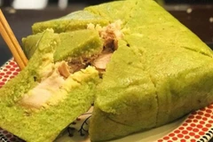 Người mắc đái tháo đường mỗi lần chỉ nên ăn khoảng 50–70g, tương đương 1/8 chiếc bánh chưng hoặc 1 khoanh bánh tét nhỏ. (Ảnh minh họa)