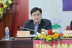 Ông Nguyễn Hoài Trung, Phó Giám đốc Sở Khoa học và Công nghệ tỉnh Lâm Đồng chia sẻ tại hội thảo. 