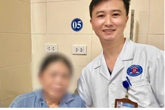 Bệnh nhân có thể ăn uống sau thực hiện can thiệp khoảng 2 giờ.