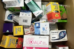 Một số mặt hàng thực phẩm giả được cơ quan chức năng thu được. (Ảnh: Công an Hà Nội)