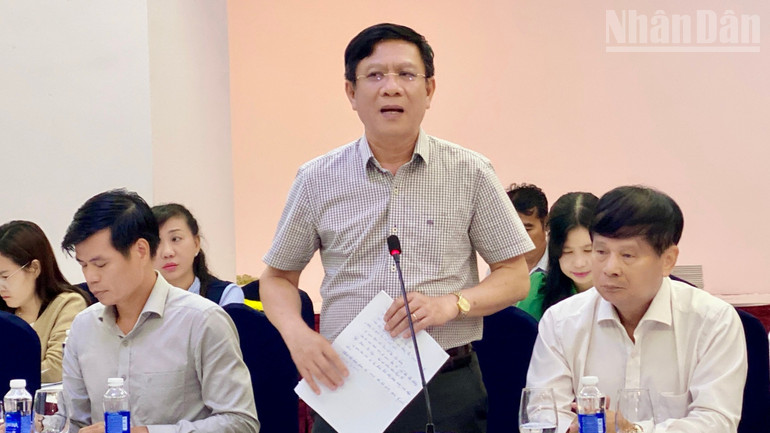 Phó Giám đốc Sở Văn hóa và Thể thao Thành phố Hồ Chí Minh Nguyễn Ngọc Hồi kiến nghị. ndo_tr_img-2753.jpg