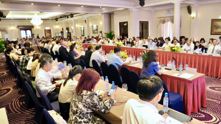 Hội nghị thu hút hơn 150 doanh nghiệp lĩnh vực y tế tham gia. img-2810.jpg